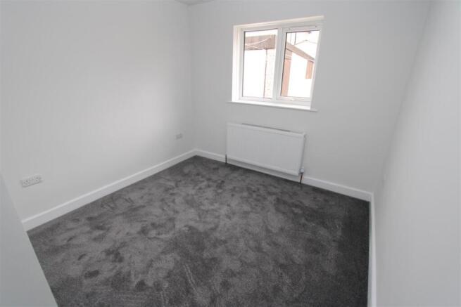 2 bed Semi-Detached Bungalow for sale Image 9