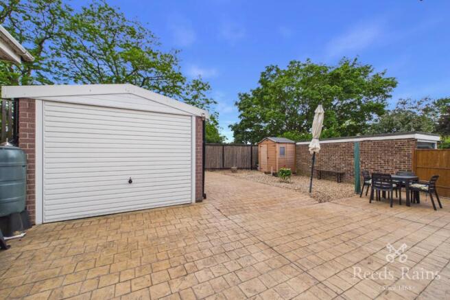 2 bed Bungalow for sale Image 12