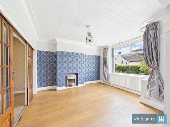 4 bed Semi-Detached to rent Image 10