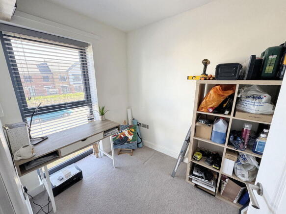 Photo 13