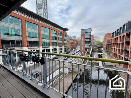 Islington Gates, Fleet Street
