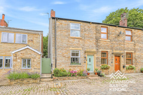 Haugh Fold, Newhey, OL16