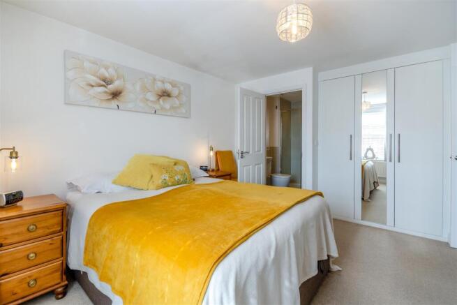 8690582-interior22.jpg