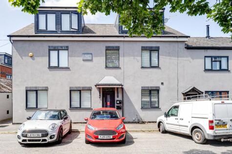 River Lane, Saltney, CH4