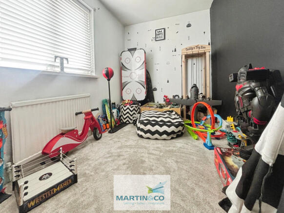 3 bed Semi-Detached for sale Image 9