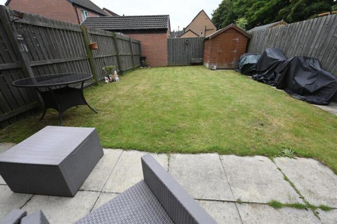 3 bed Semi-Detached for sale Image 11