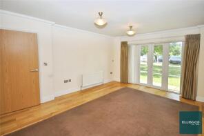 Flat 3, 34 Harrington Court, Station Road, New Barnet, Barnet EN5 1PZ