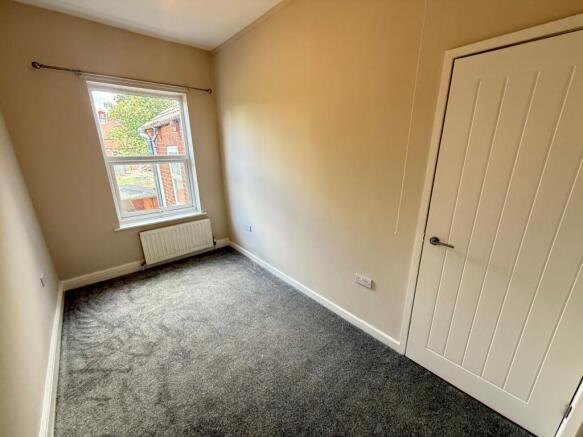 3 bed Terraced to rent Image 10