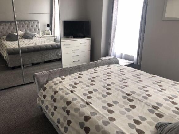 Bed 1