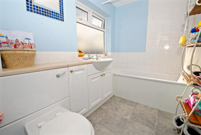 Photo 11