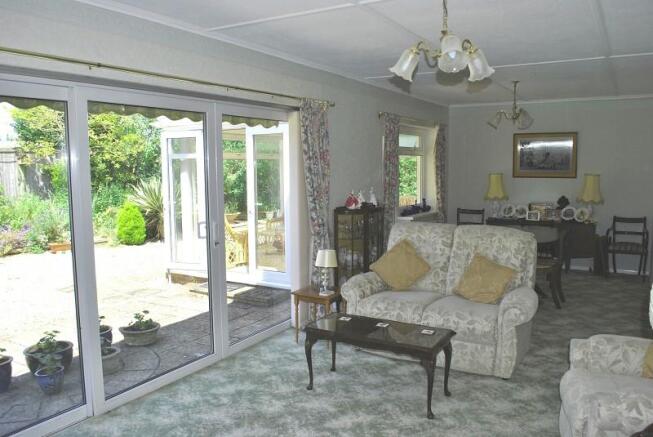 Sitting / Dining Room