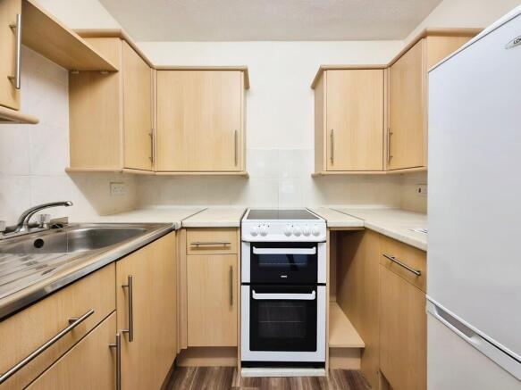 c66c8b50-10000225...