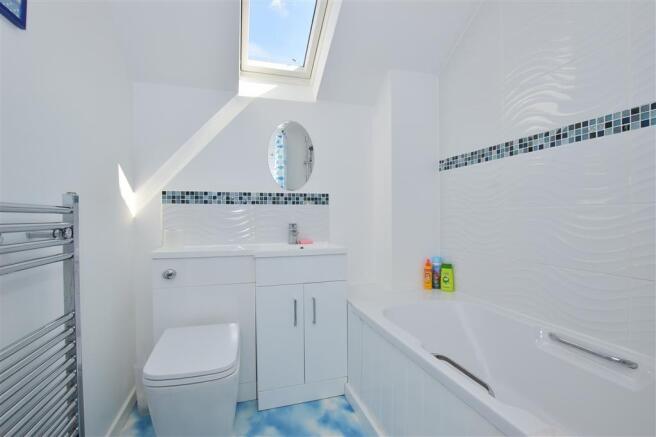 En-Suite Bathroom