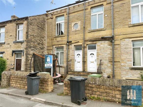 2 bed Terraced to rent in huddersfield