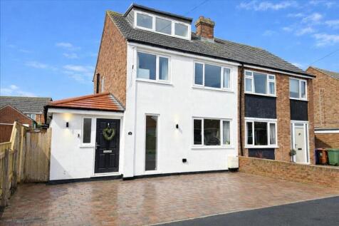 Charles Avenue, Laceby, DN37