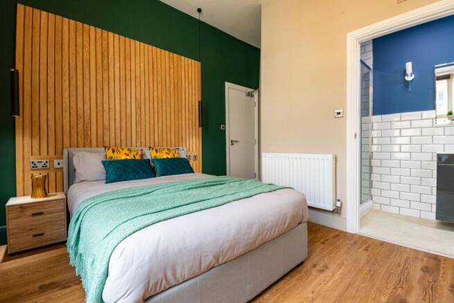 6 bed House of Multiple Occupation for sale Image 11
