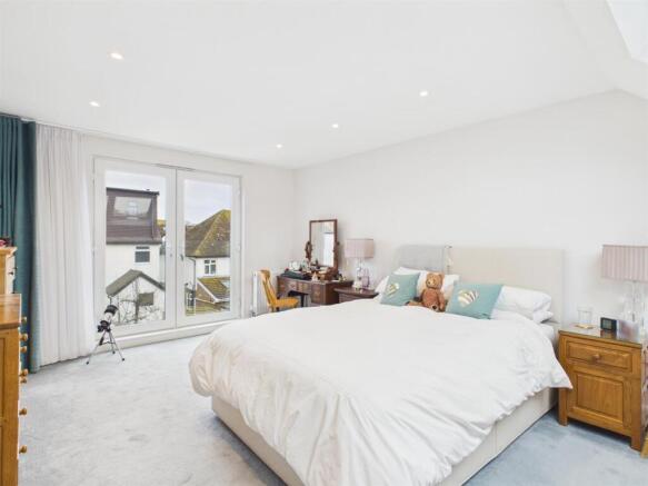 Master Bedroom shot 3