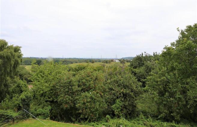 WOODLAND VIEWS