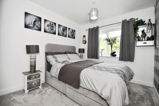 BEDROOM 4.jpg