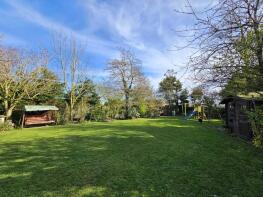 Robina, Main Street, Speeton, Filey YO14 9TD