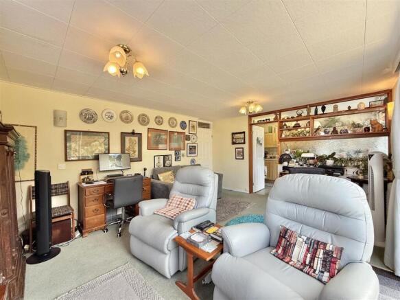 Living Room.jpg