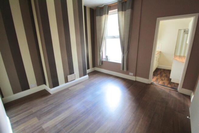 30 Highfield Road dining room.jpg