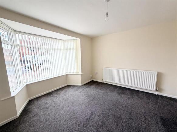 3 bed End of Terrace to rent Image 7