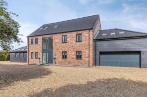 Longfield House, Epping Road, Roydon, Harlow CM19 5DW