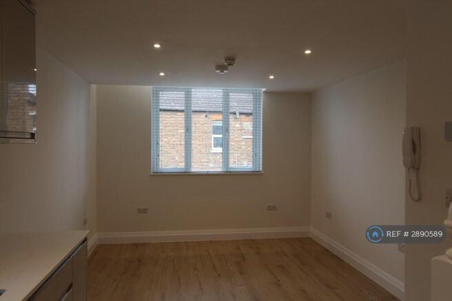 Kitchen Lounge