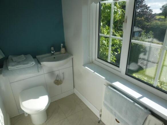 EN SUITE