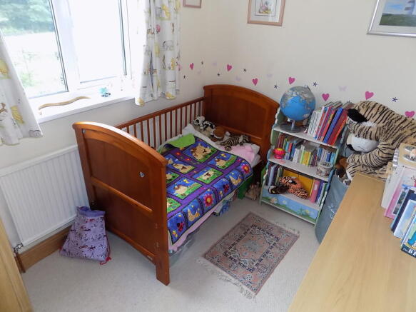 Photo 9