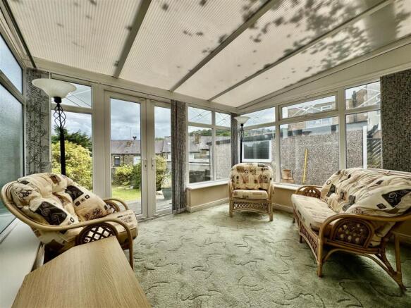 3 bed Semi-Detached for sale Image 11
