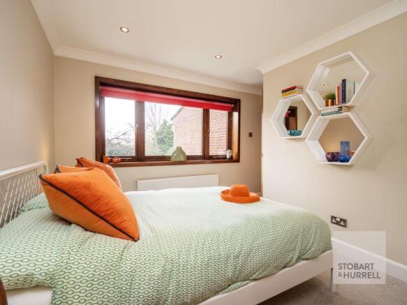 bedroom 3 Alte...