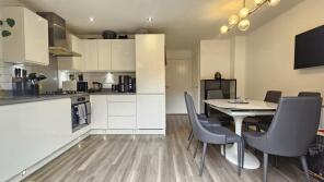 11, Thomas Drive, Castle Hill, Swanscombe DA10 1EX