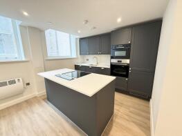 Flat A, 37, Eastlake Road, London SE5 9QJ