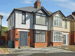 133, Medina Avenue, Newport PO30 1HH