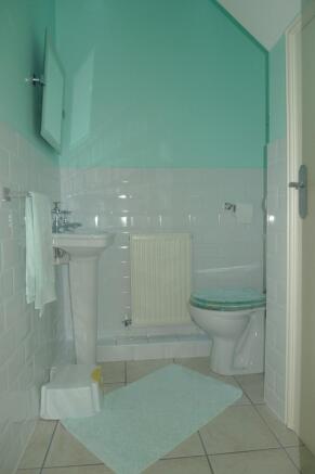 CLOAKROOM/WC