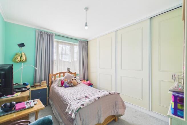 3 bed Semi-Detached for sale Image 10