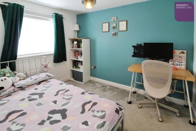 4 bed Town House for sale Image 9