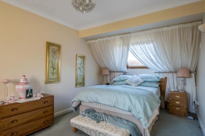 Bedroom.jpg