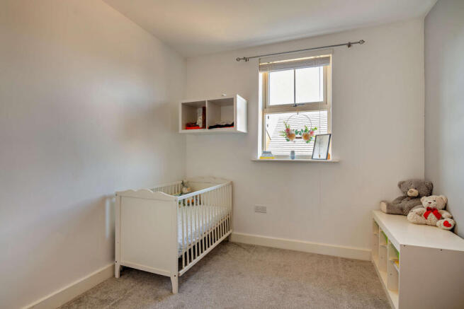 4 bed Detached for sale Image 10