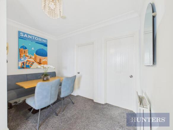 2 bed Apartment for sale Image 9