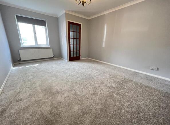 2 - House for Sale, Warmley.JPG