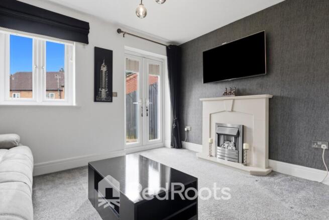 2 bed Town House for sale Image 10