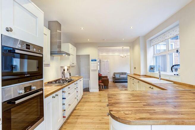 KITCHEN/BREAKF...