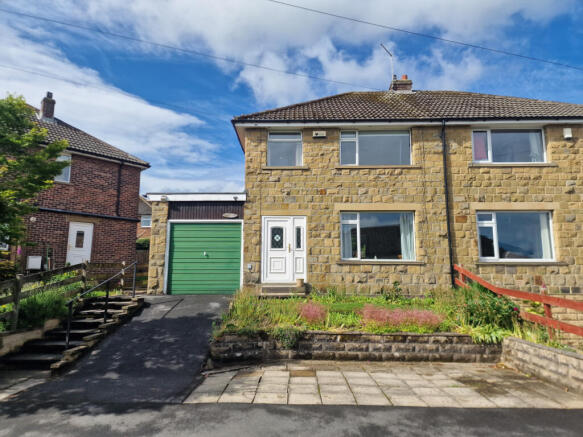 3 Bedroom Semi-Detached House for Rent