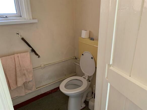 wc.jpg