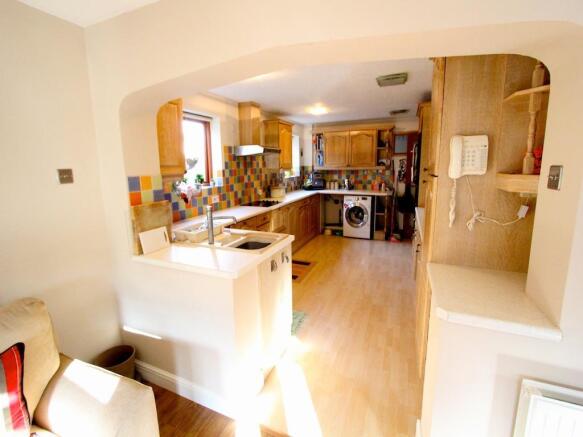 Photo 6