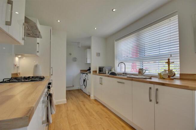 3 bed Detached for sale Image 11