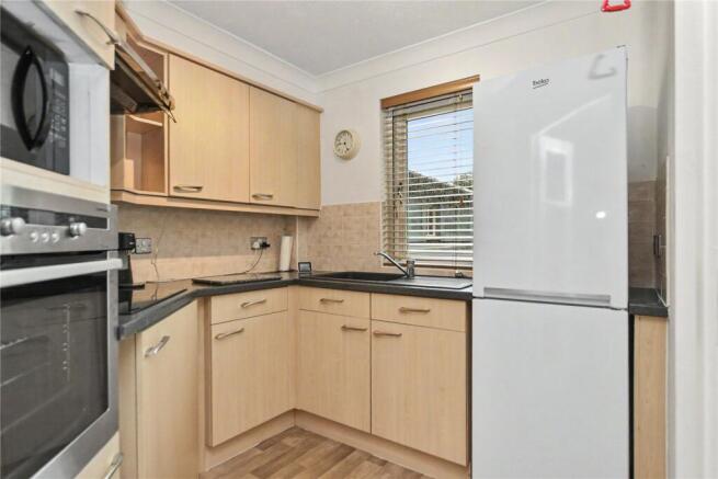 1 bed Apartment for sale Image 5